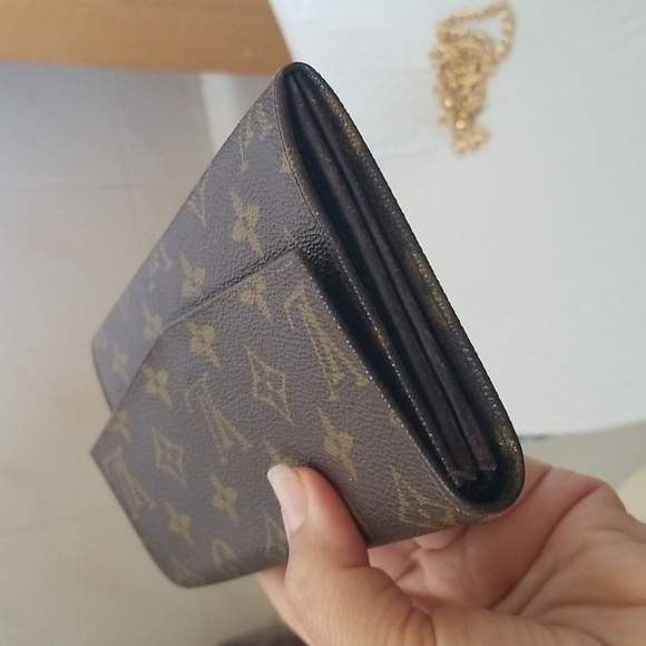 Louis Vuitton wallet - Picture 12 of 16